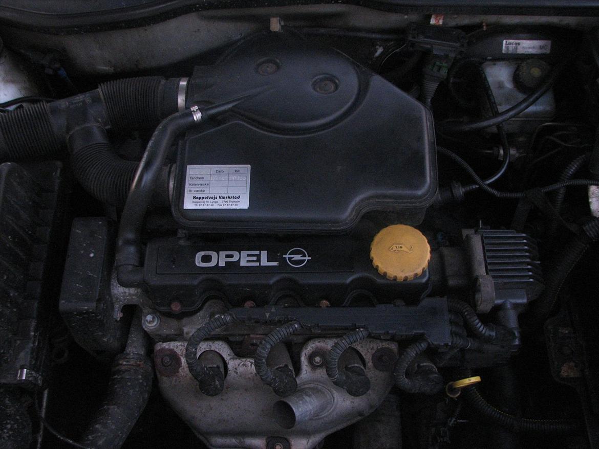 Opel Astra G TOTALSKADET billede 9