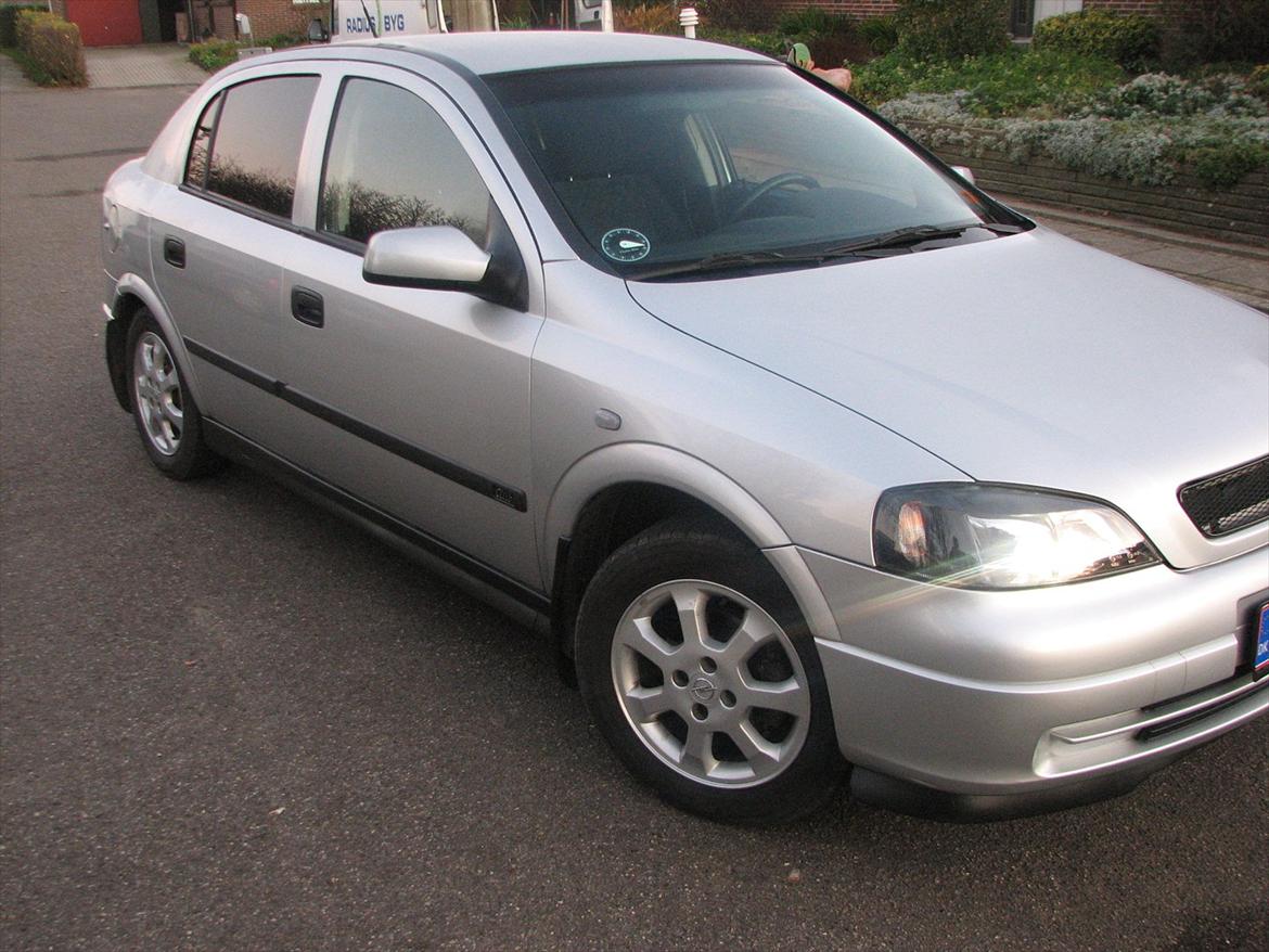 Opel Astra G TOTALSKADET billede 3