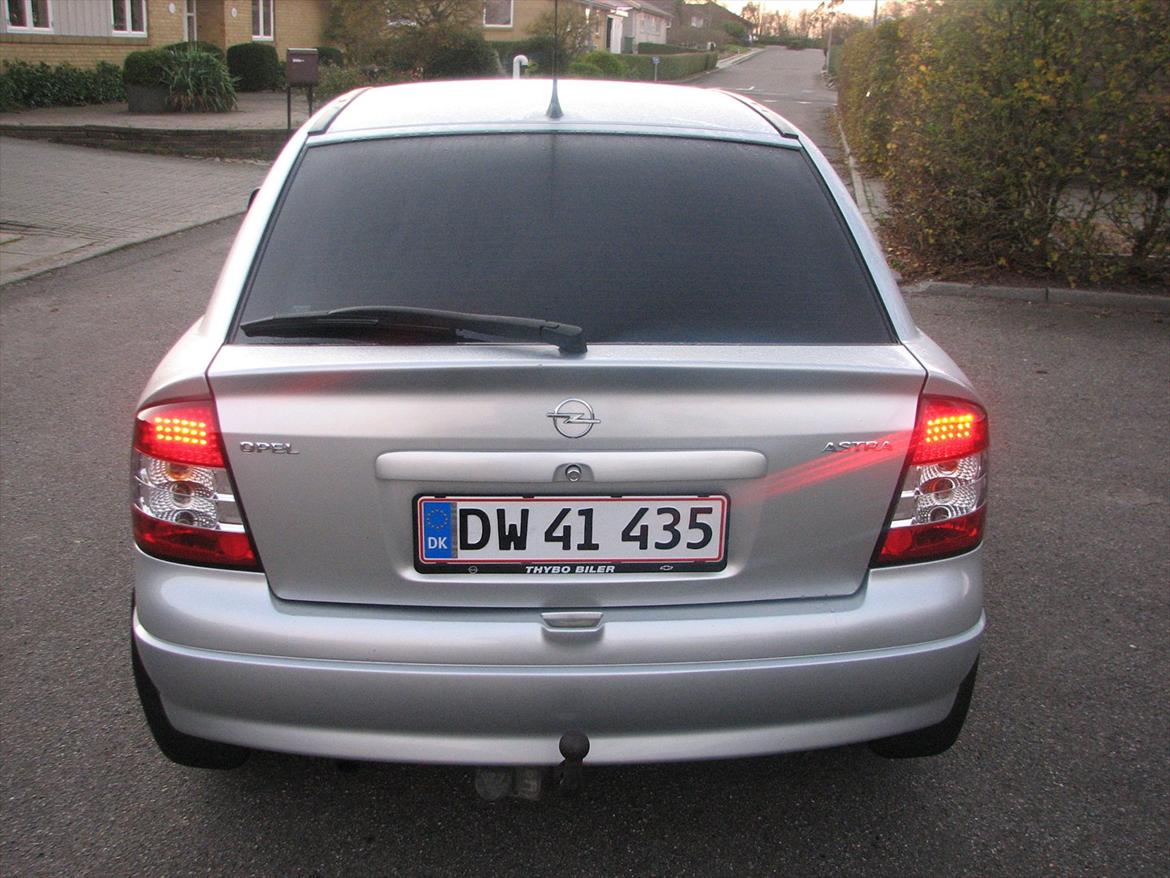 Opel Astra G TOTALSKADET billede 4