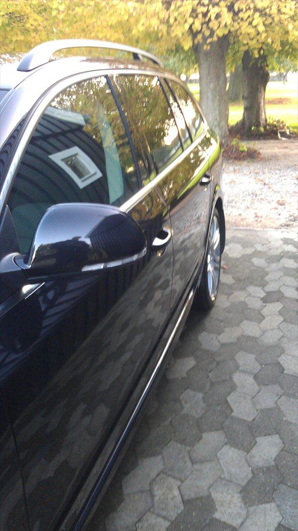 Skoda Superb Combi billede 2