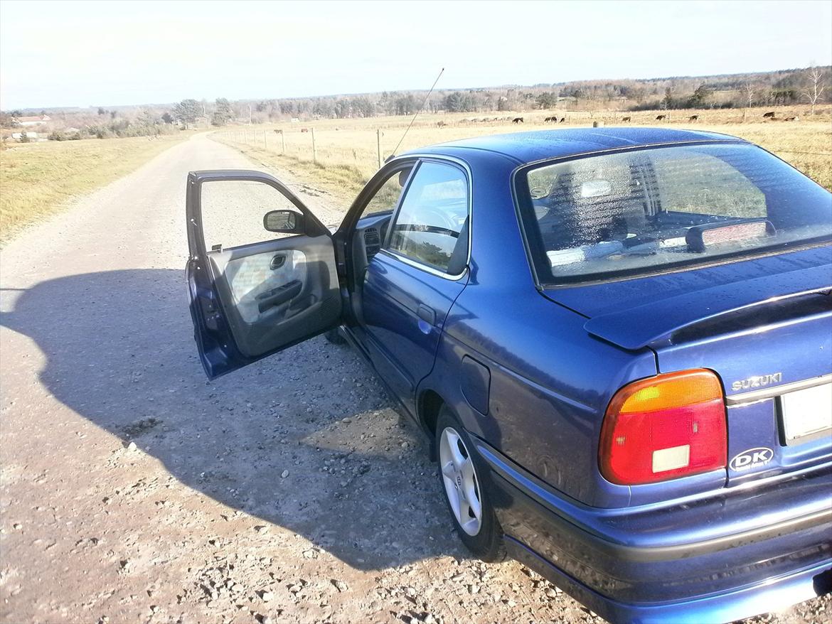 Suzuki baleno. solgt billede 14
