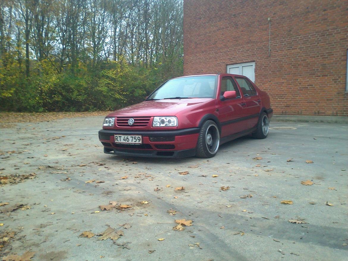 VW vento solgt billede 1