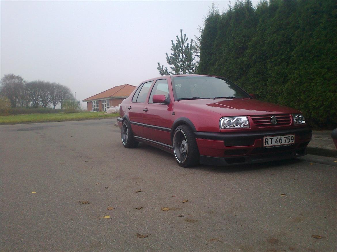 VW vento solgt billede 3