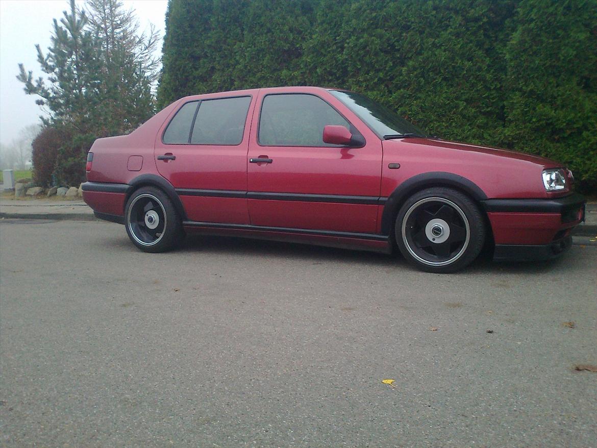 VW vento solgt billede 5