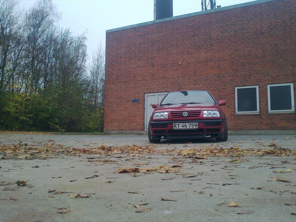 VW vento solgt billede 7