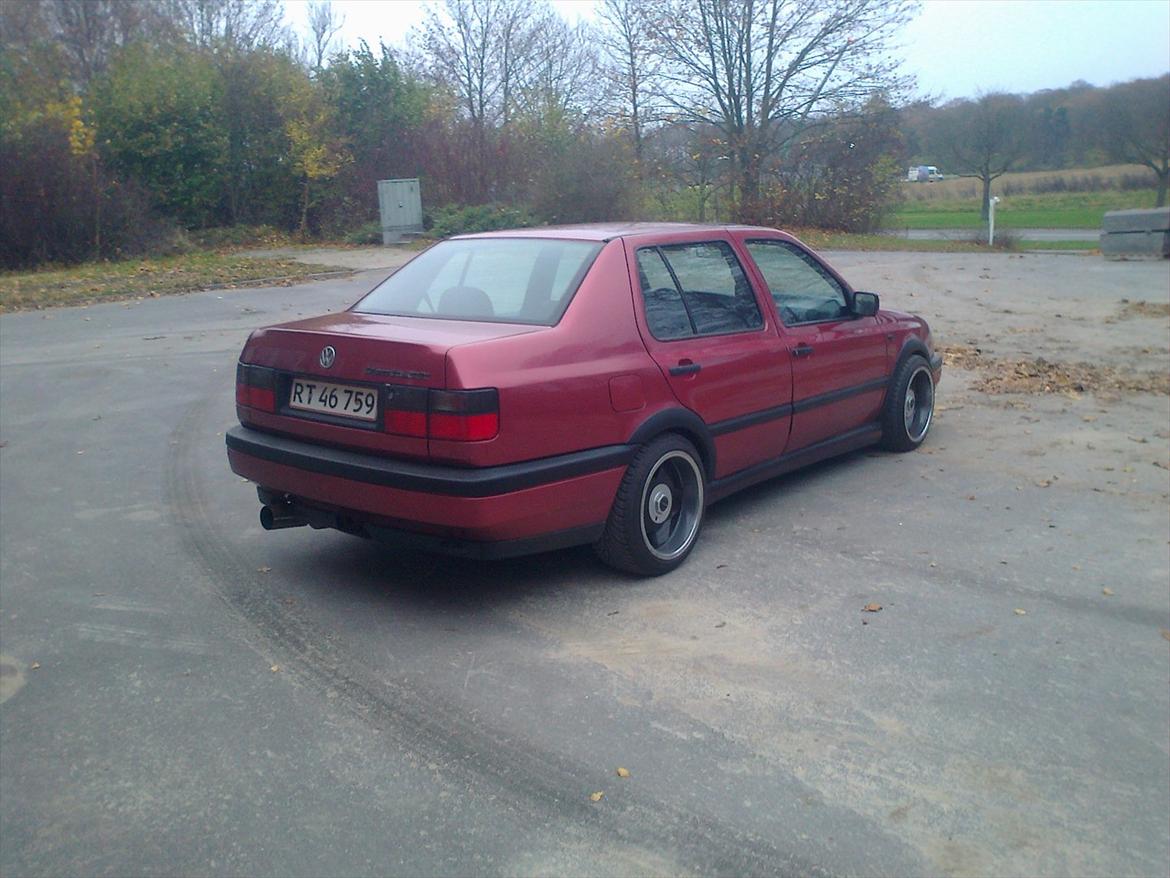 VW vento solgt billede 12