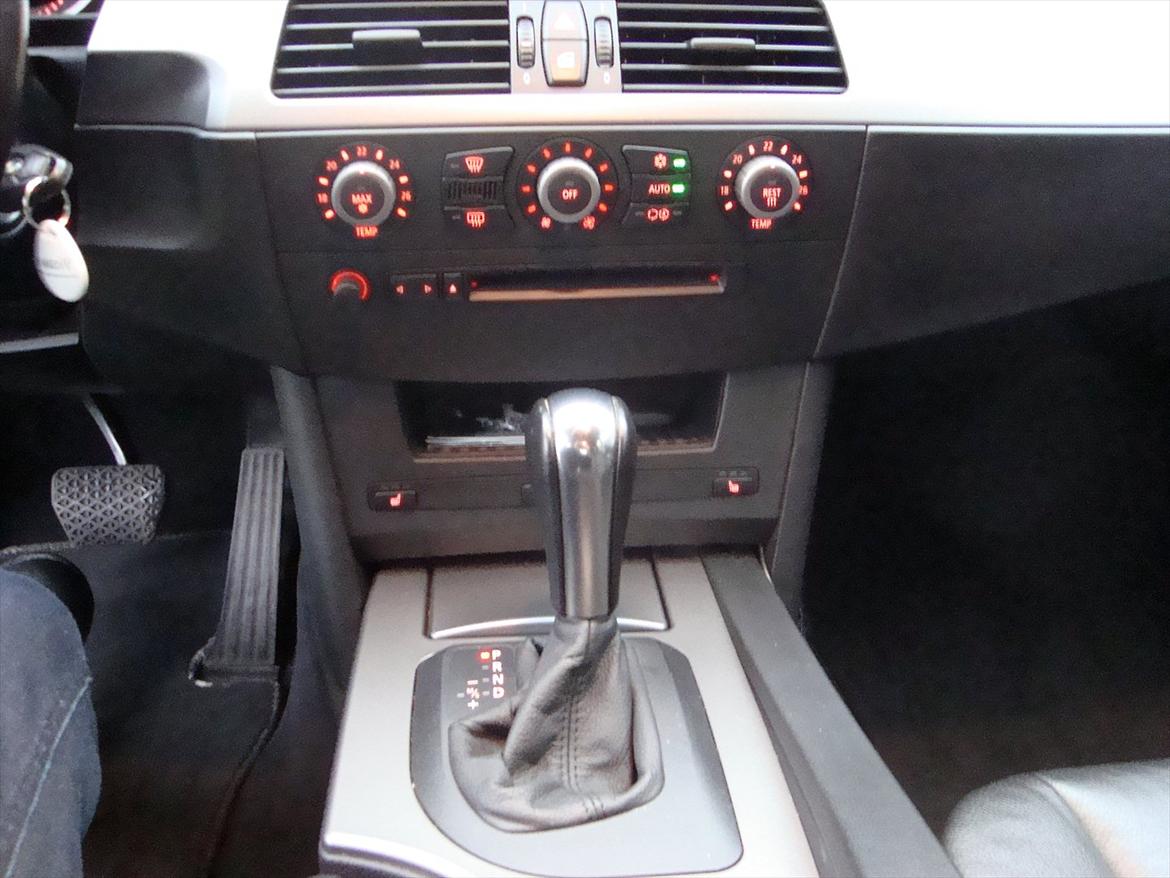 BMW 530d E60 (solgt) billede 9