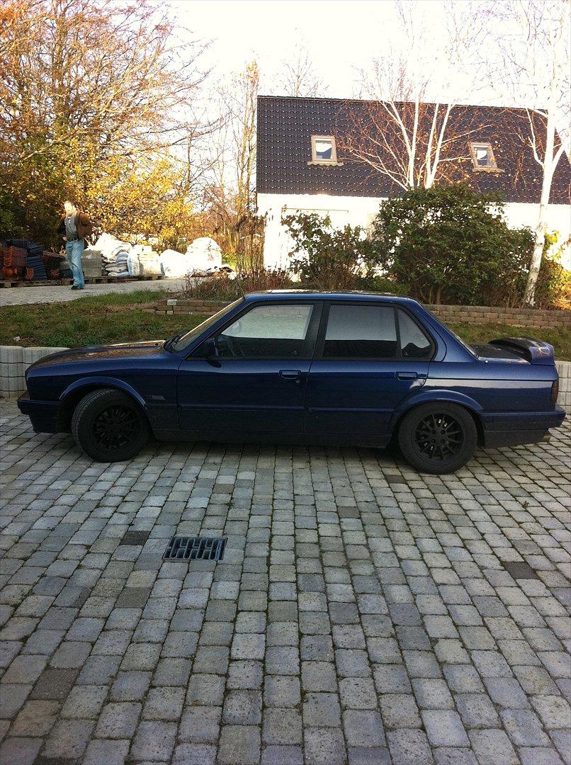 BMW 320i E30 billede 4