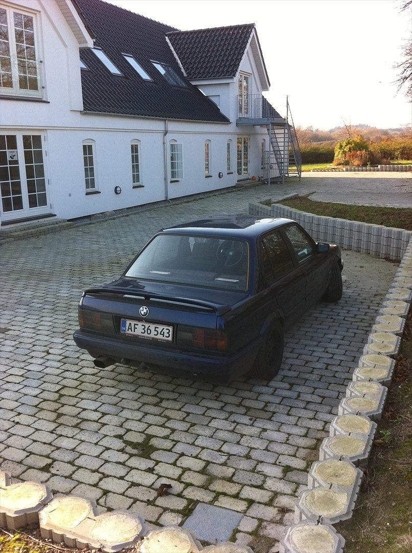 BMW 320i E30 billede 6