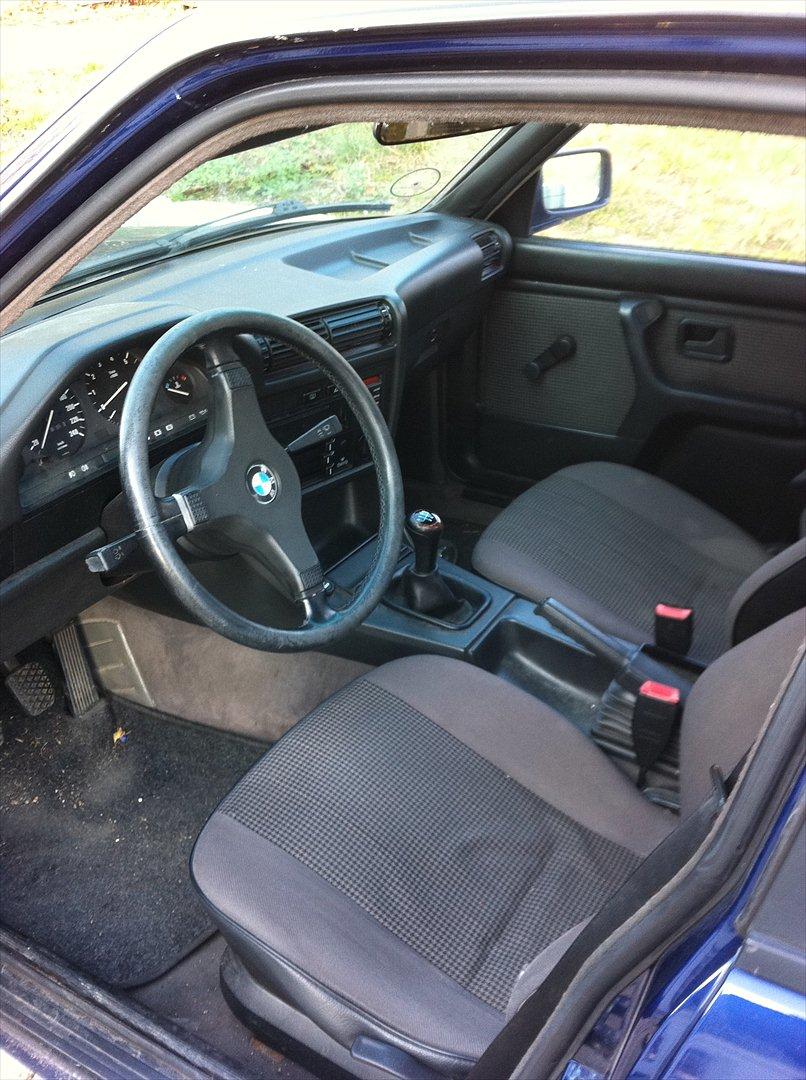 BMW 320i E30 billede 9