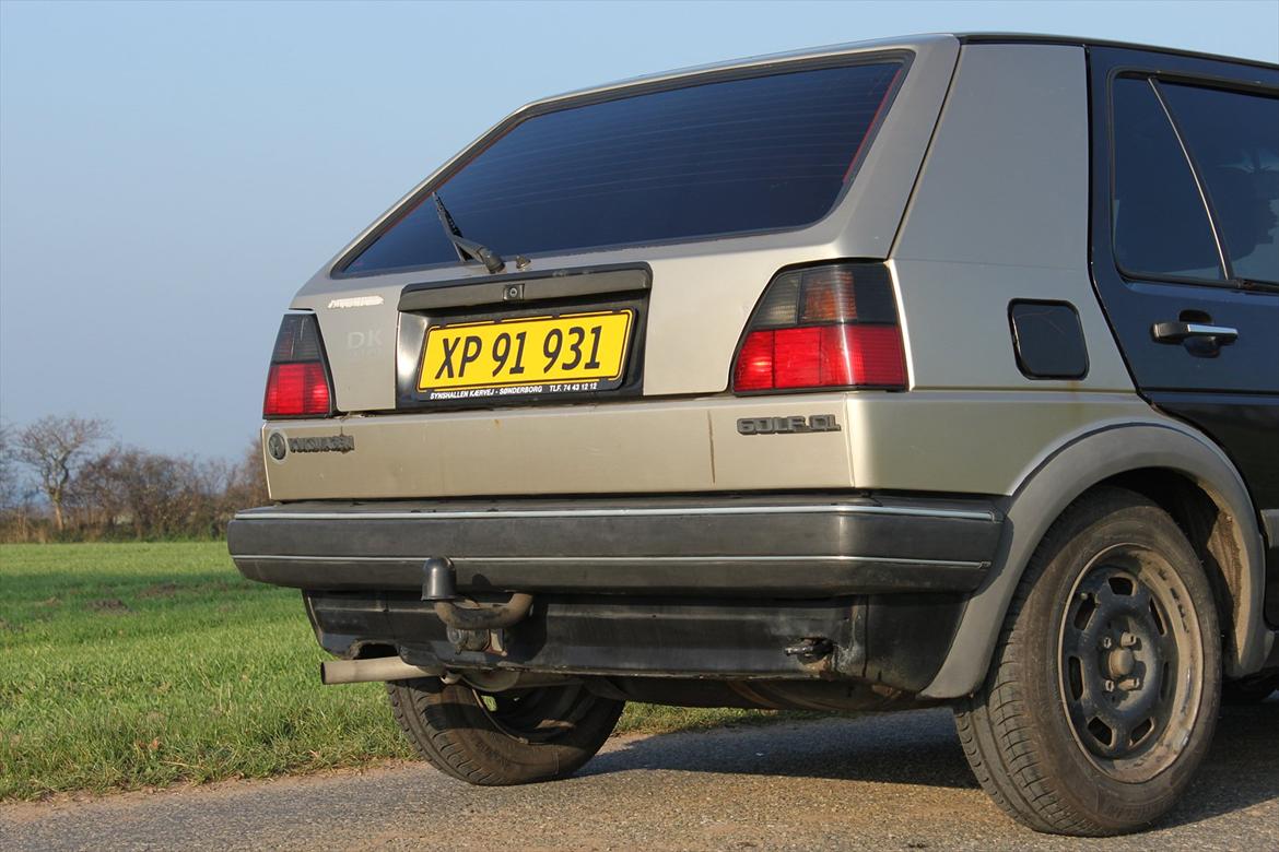 VW Golf ll 1.6 D "SOLGT" billede 15