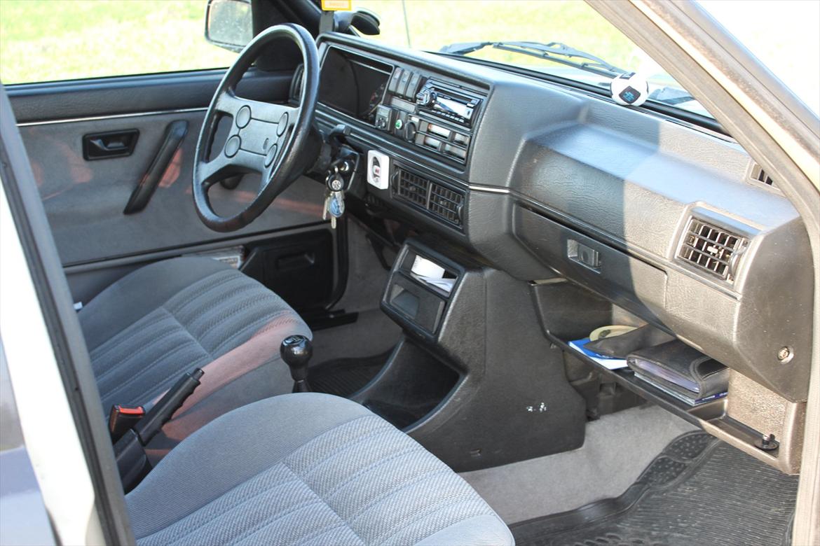 VW Golf ll 1.6 D "SOLGT" billede 16