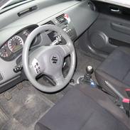 Suzuki Swift GLX
