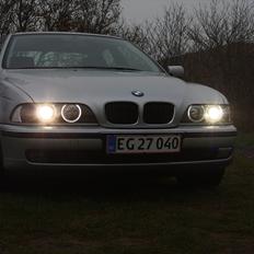 BMW e39 520i