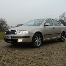 Skoda Octavia II Ambiente ( SOLGT )