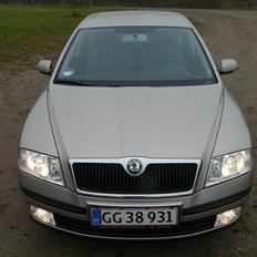 Skoda Octavia II Ambiente ( SOLGT )
