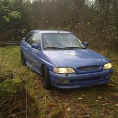 Ford Escort 1,6 16V (SOLGT)