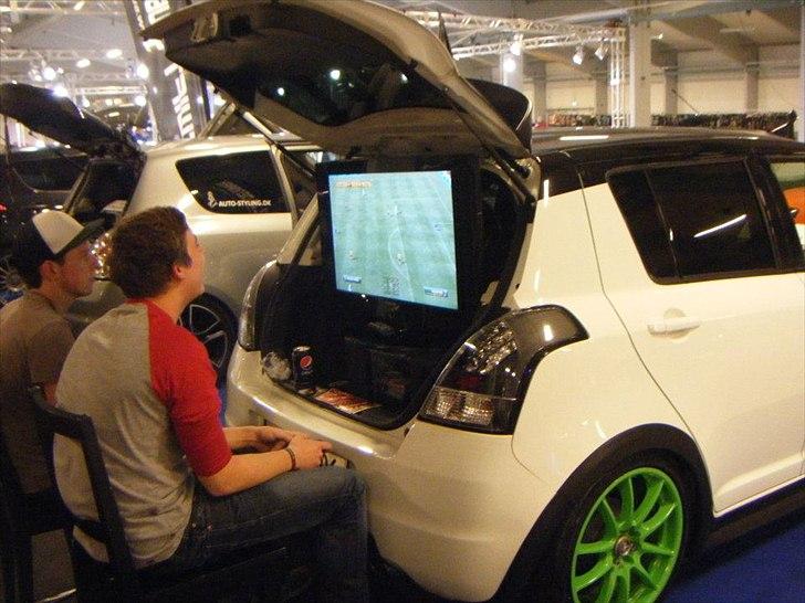 Suzuki swift billede 11