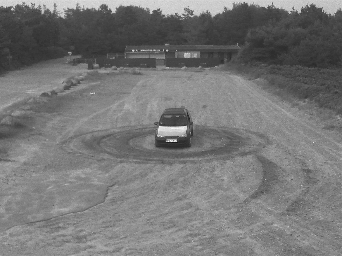 Opel corsa b  billede 1