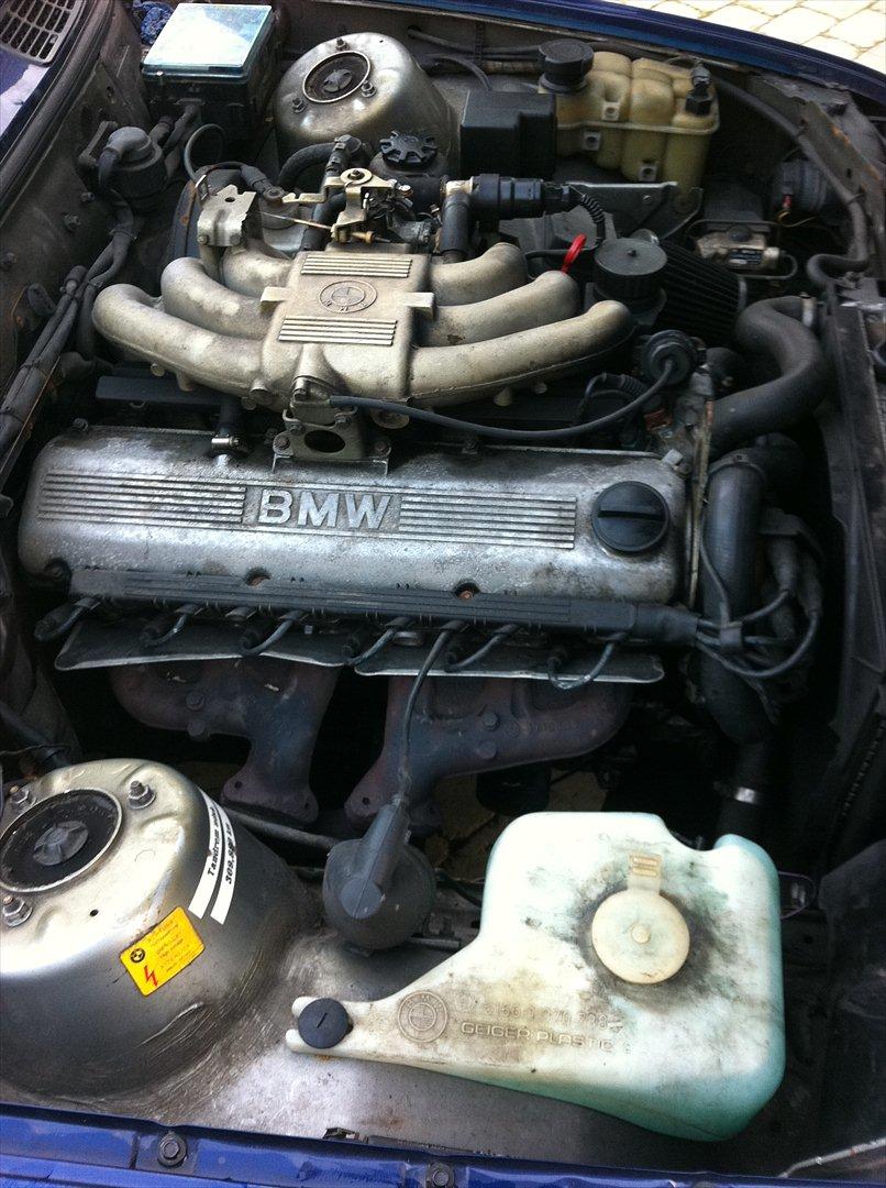 BMW 320i E30 billede 19