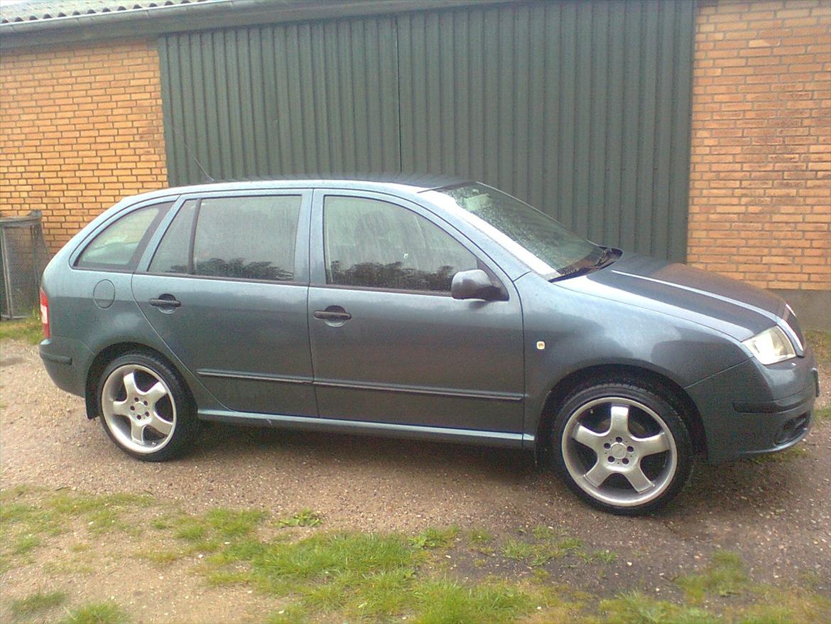 Skoda Fabia Combi (solgt) - Inden der blev monteret tagreling billede 3