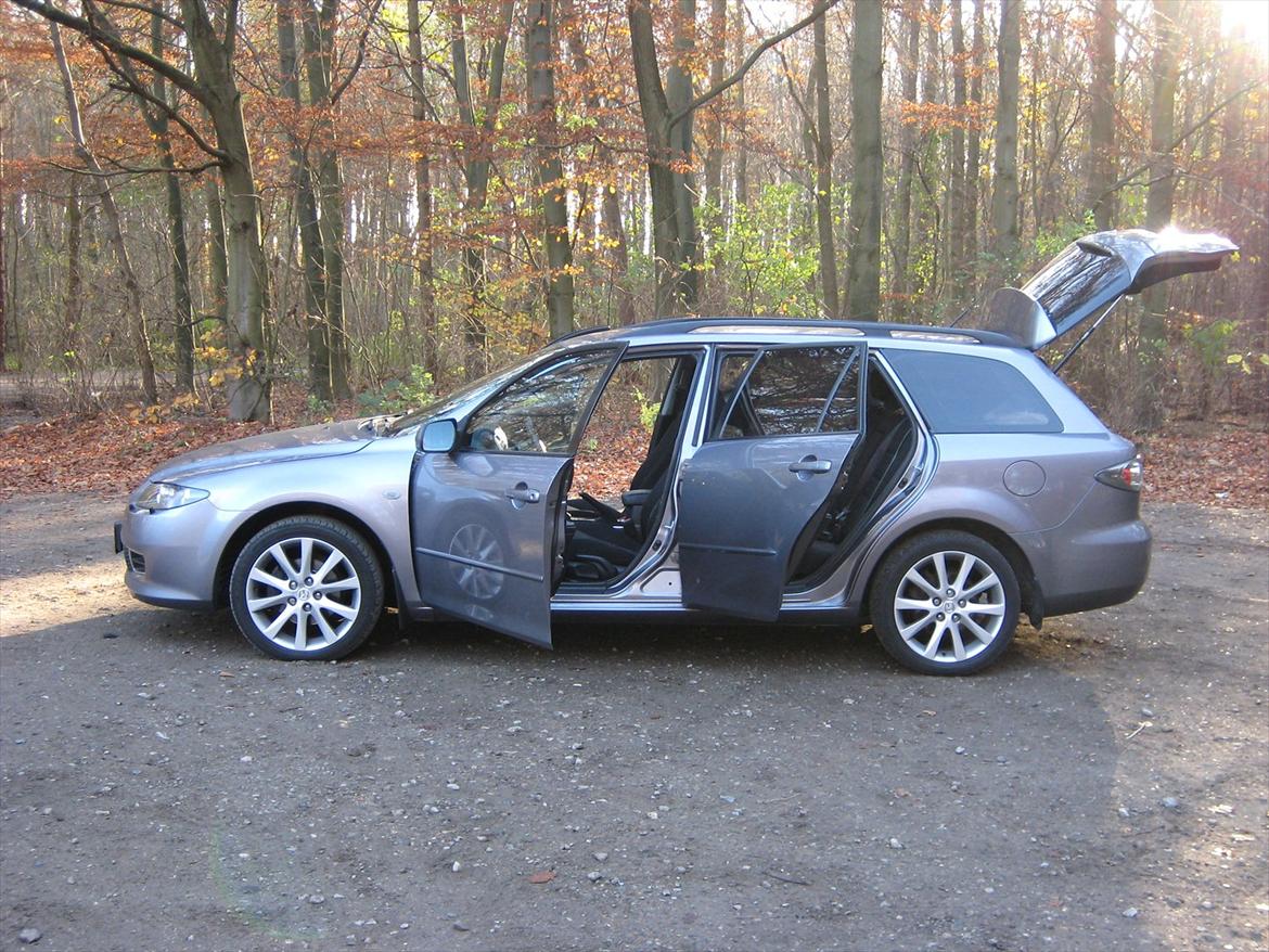 Mazda 6  2,3 sport billede 2