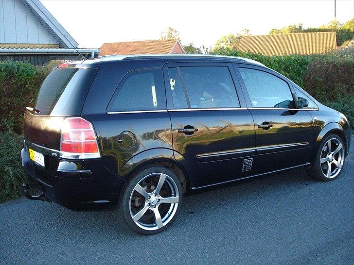 Opel Zafira 1,9 CDTi solgt billede 2