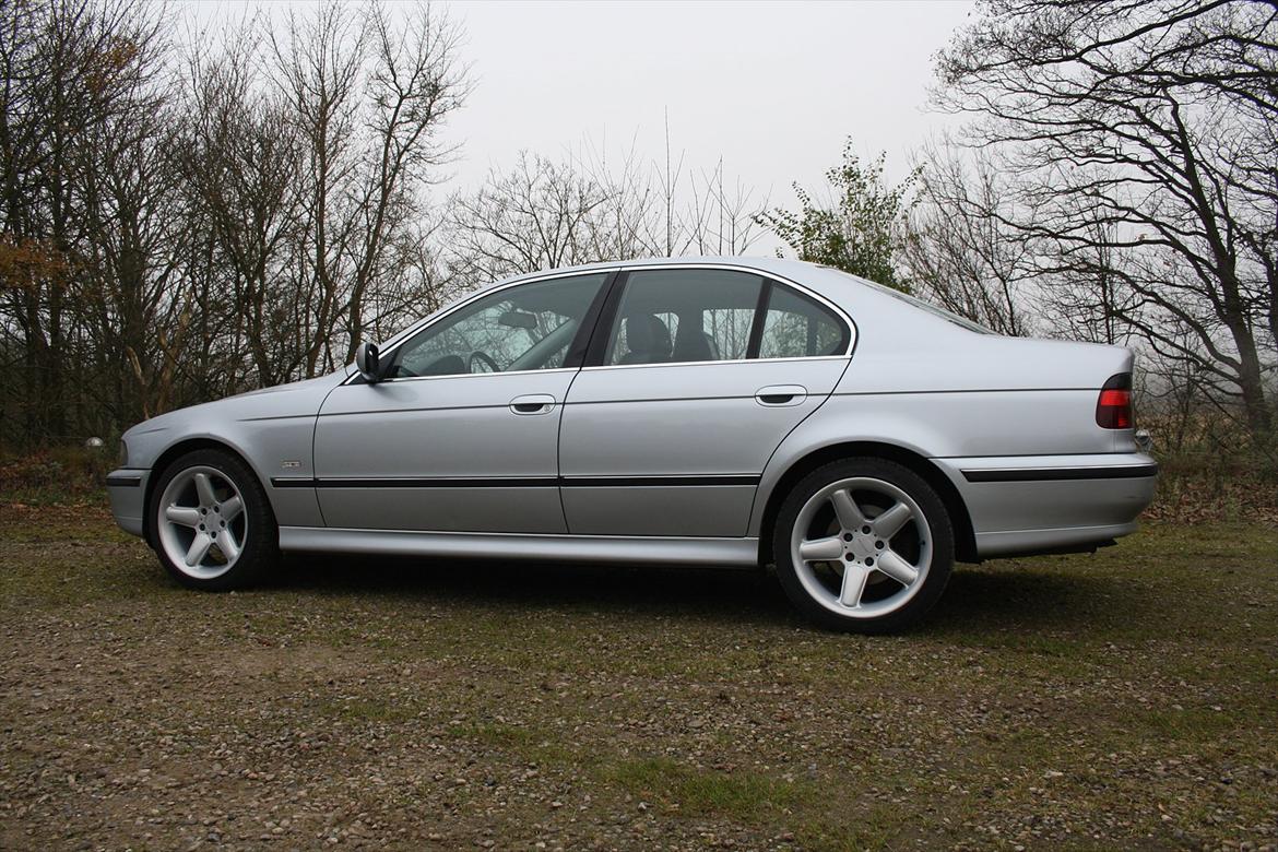 BMW e39 520i billede 4