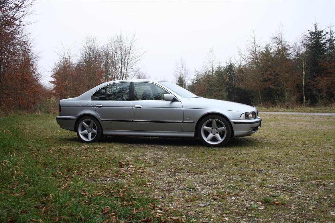 BMW e39 520i billede 8