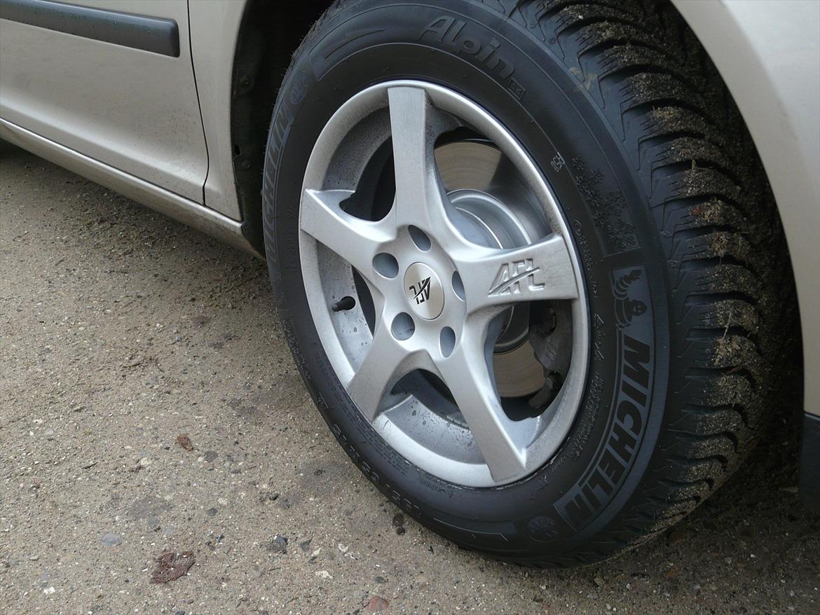 Skoda Octavia II Ambiente ( SOLGT ) billede 4