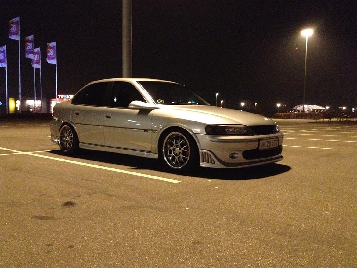 Opel Vectra B - Edition 100 billede 8