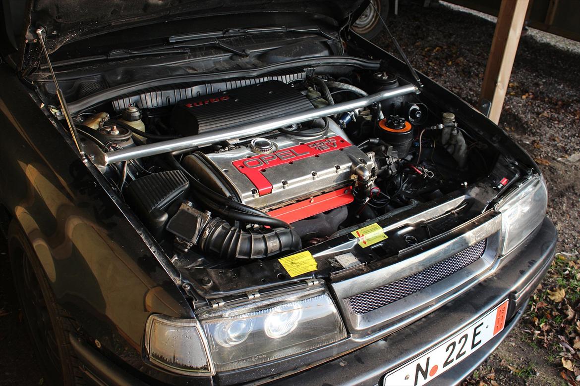 Opel vectra a 4x4 turbo for sale billede 9