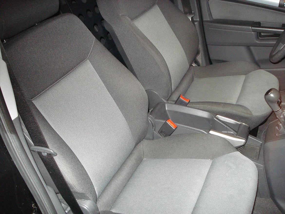 Opel Zafira 1,9 CDTi solgt billede 9