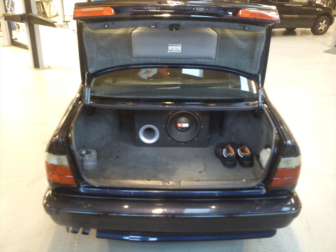 BMW E34 525i billede 4