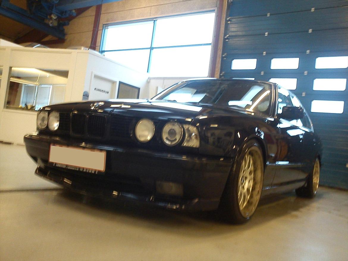 BMW E34 525i billede 5