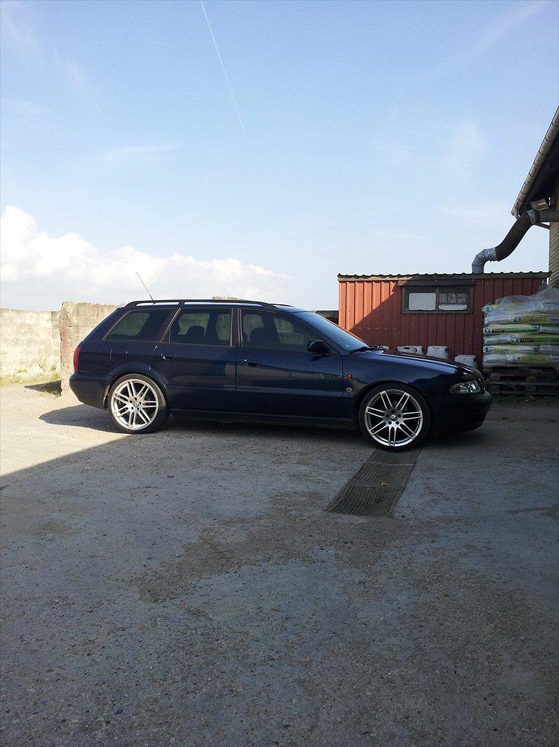 Audi a4  Avant sælges/byttes billede 8