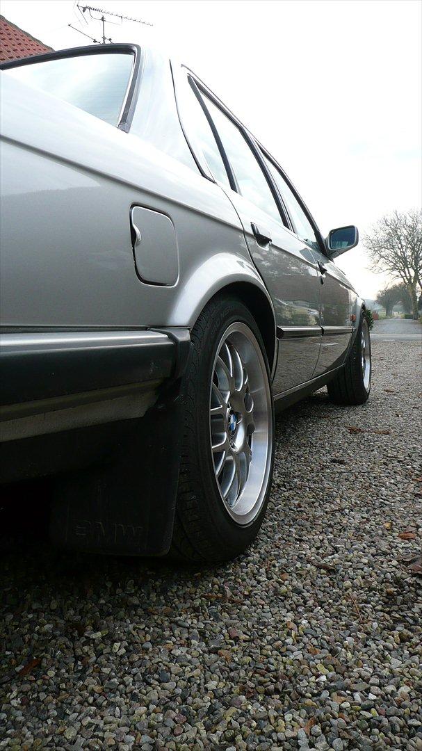 BMW E30 325i billede 7