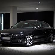 Audi A4 1,8 TFSi Limousine