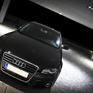Audi A4 1,8 TFSi Limousine