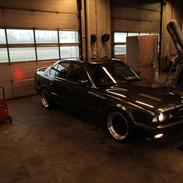 BMW E34 525i Turbo // SOLGT