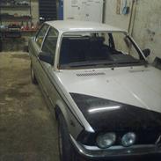 BMW e21