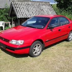 Toyota carina e commander <solgt>