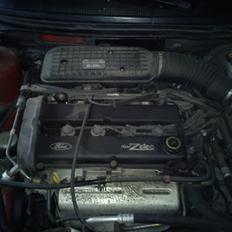 Ford Mondeo 2,0 16v Zetec
