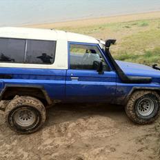 Toyota Land Cruiser BJ73