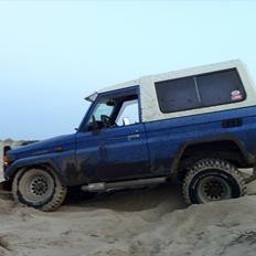 Toyota Land Cruiser BJ73