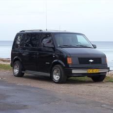 Chevrolet astro van