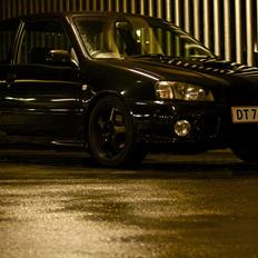 Toyota Starlet Glanza V