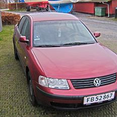 VW Passat 3b