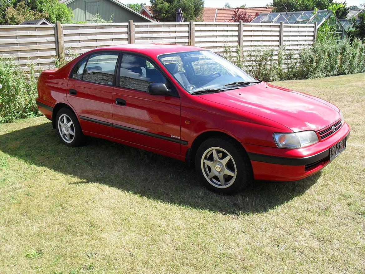 Toyota carina e commander <solgt> billede 2