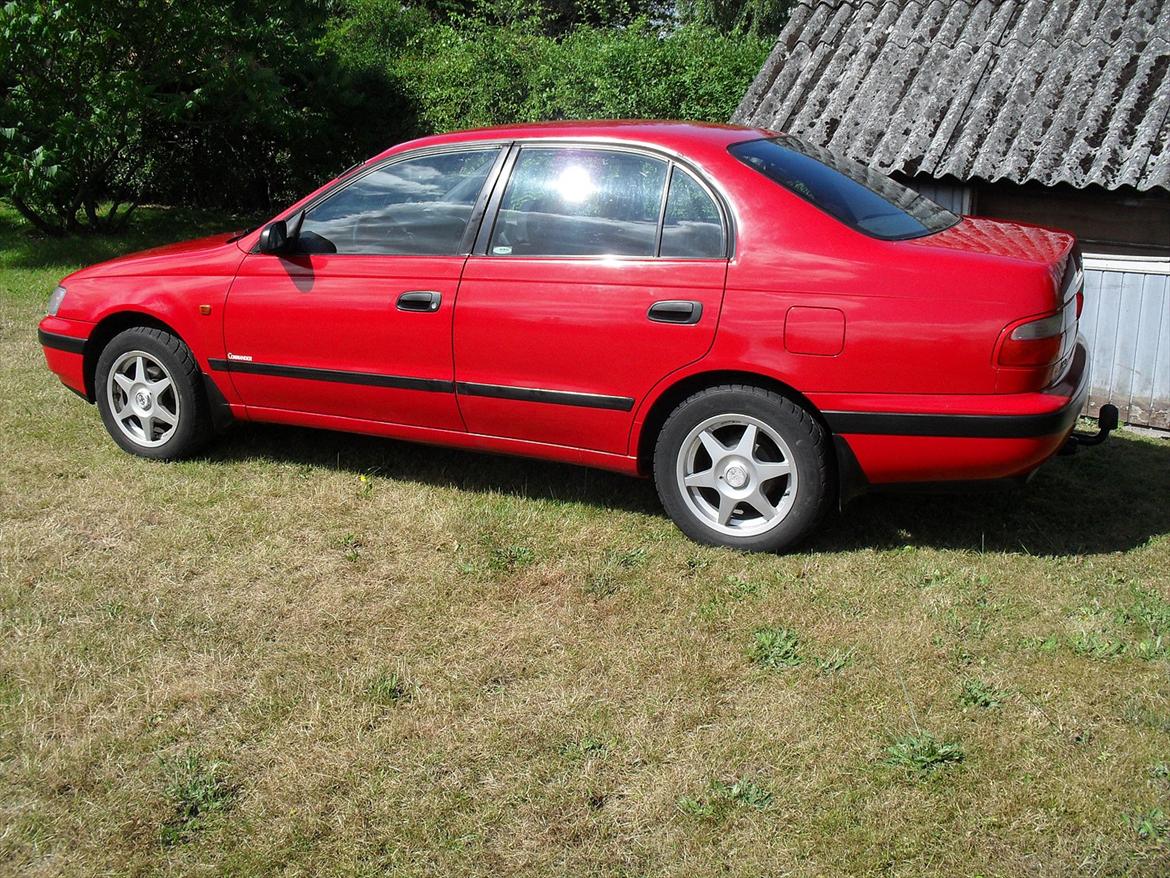 Toyota carina e commander <solgt> billede 3
